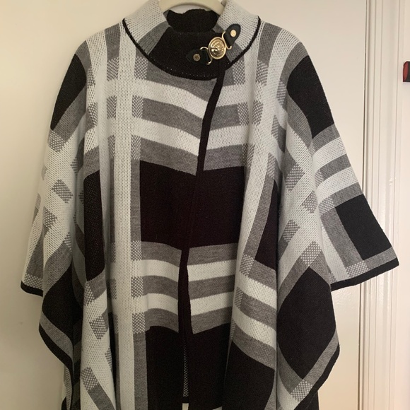 Anne Klein Knit Plaid Cape Poncho Wrap | Black Gray White | Women’s 2X - Picture 1 of 6
